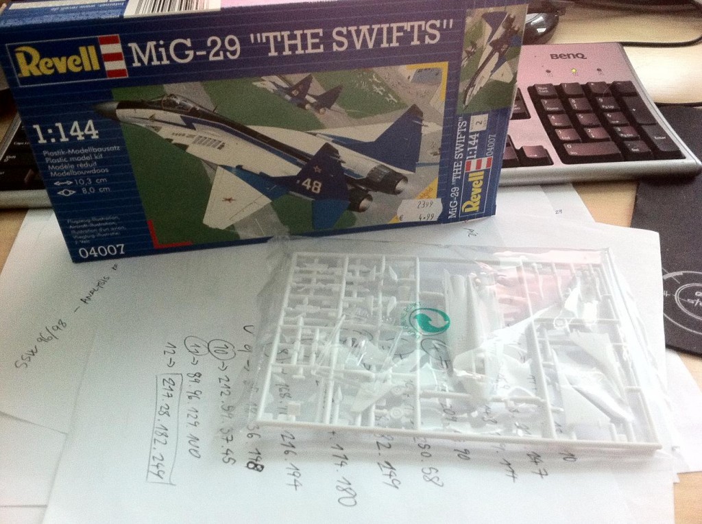 Mig29 Fulcrum plastic model constuction #1